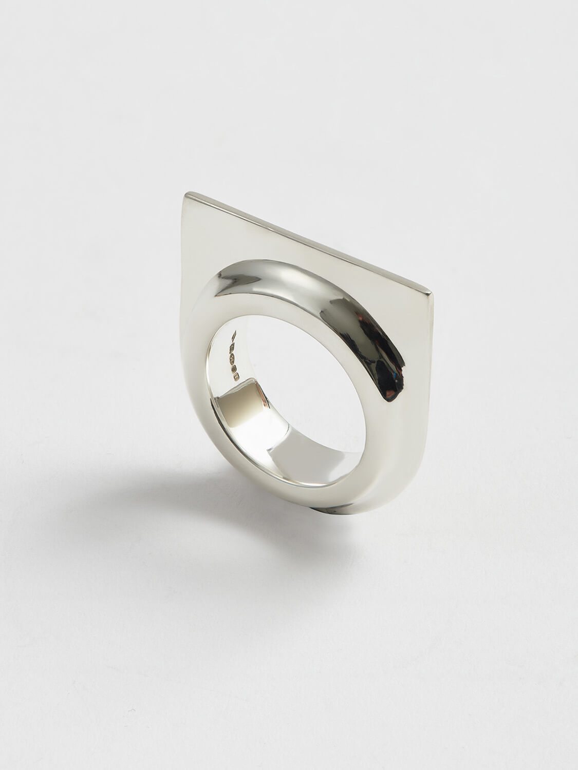 Single Arch Signet Ring